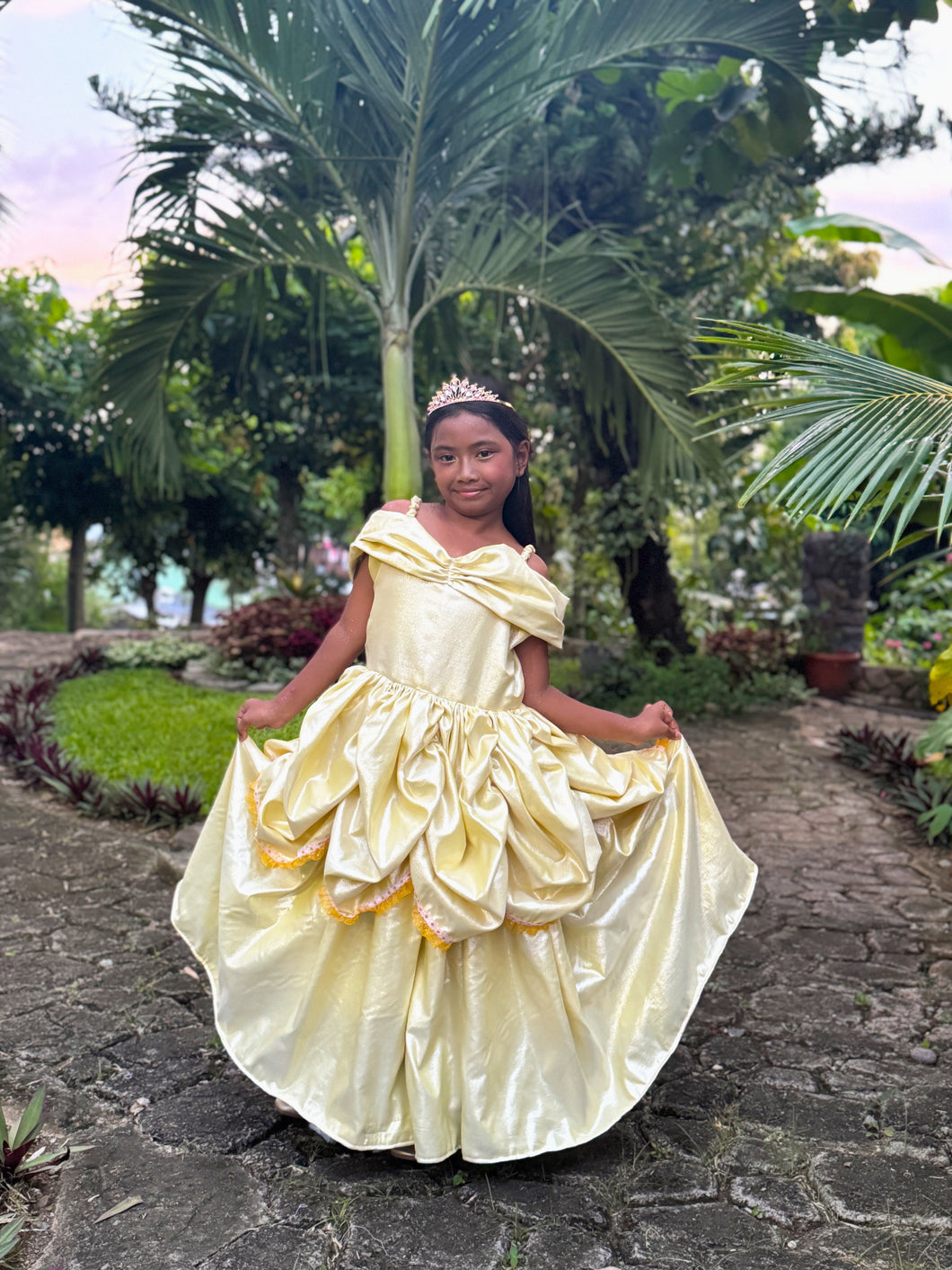 Beauty transformation dress